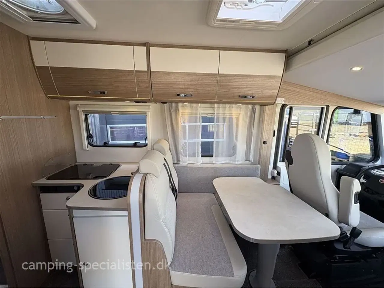Billede 7 - 2019 - Carado I 449   Carado I 449 2019 - Helintegreret autocamper - Se den nu hos Camping-Specialisten.dk