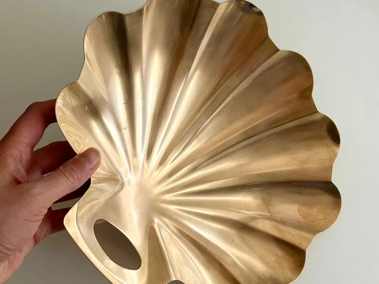 Billede 3 - Muslingeformet messingfad