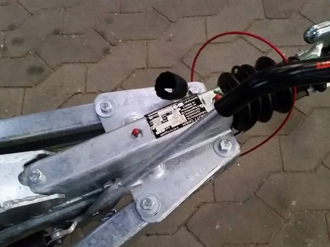 Billede 2 - Knott 2000 kg påløbsbremse til trailere