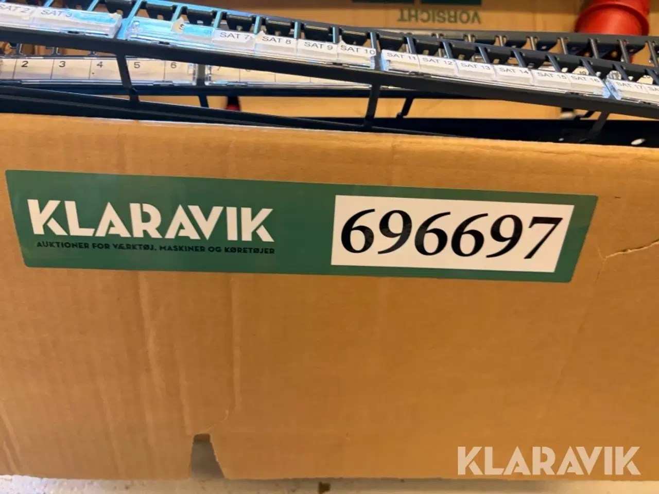 Billede 2 - Parti med blandede el-komponenter og installationsmateriel.