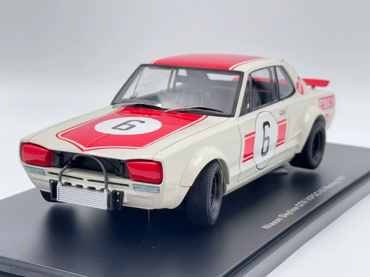 Billede 2 - 1971 Nissan Skyline GTR Racing #6 - AUTOart - 1:18