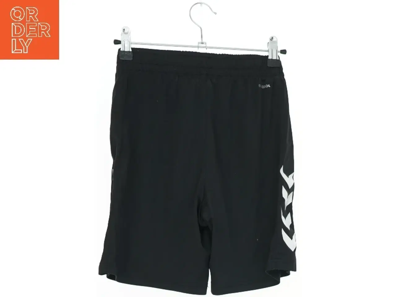 Billede 2 - Sportsshorts fra Hummel (str. 164)