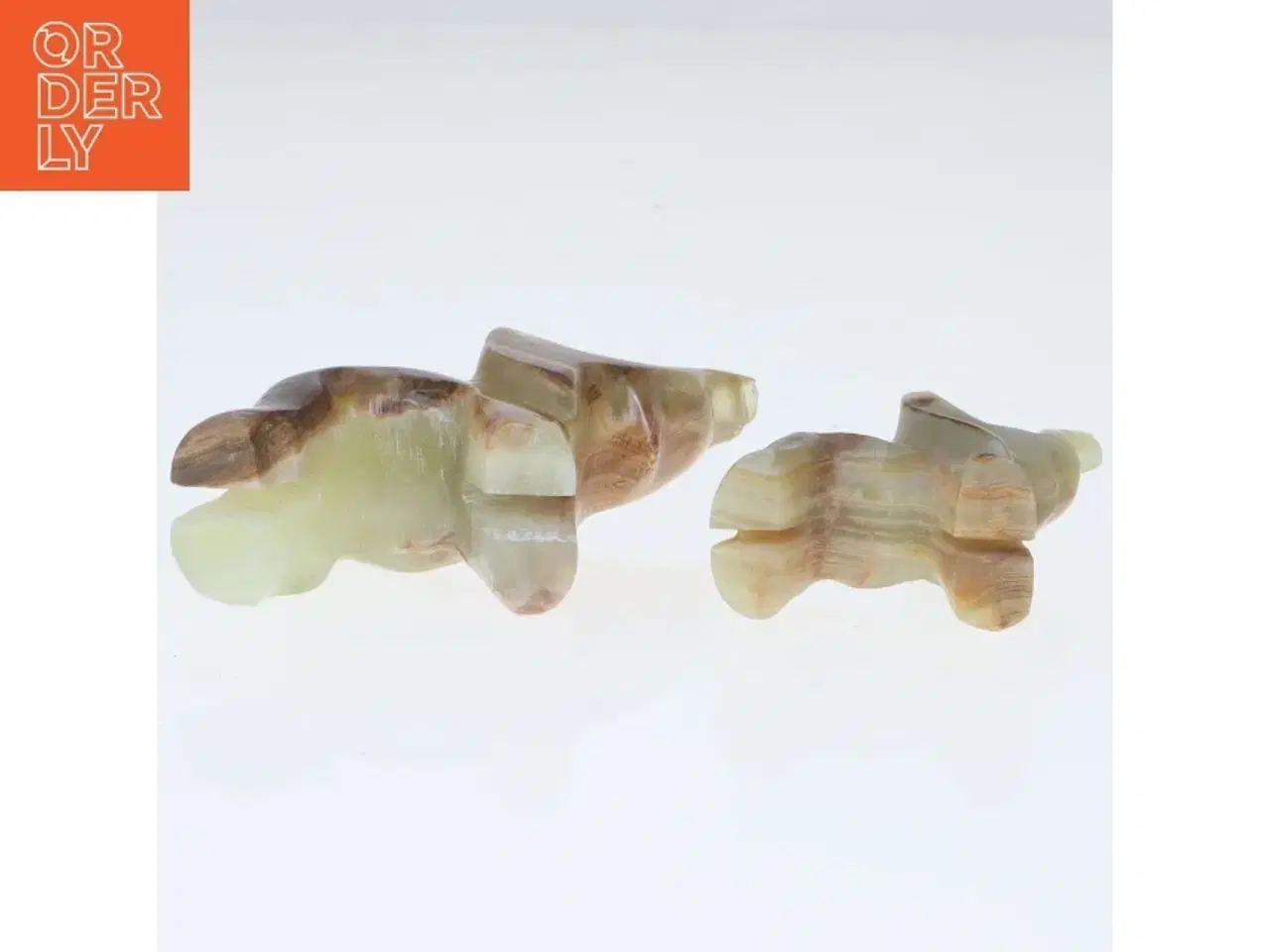 Billede 3 - Udskårne sten elefanter (str. 5 cm. og 3,5 cm)