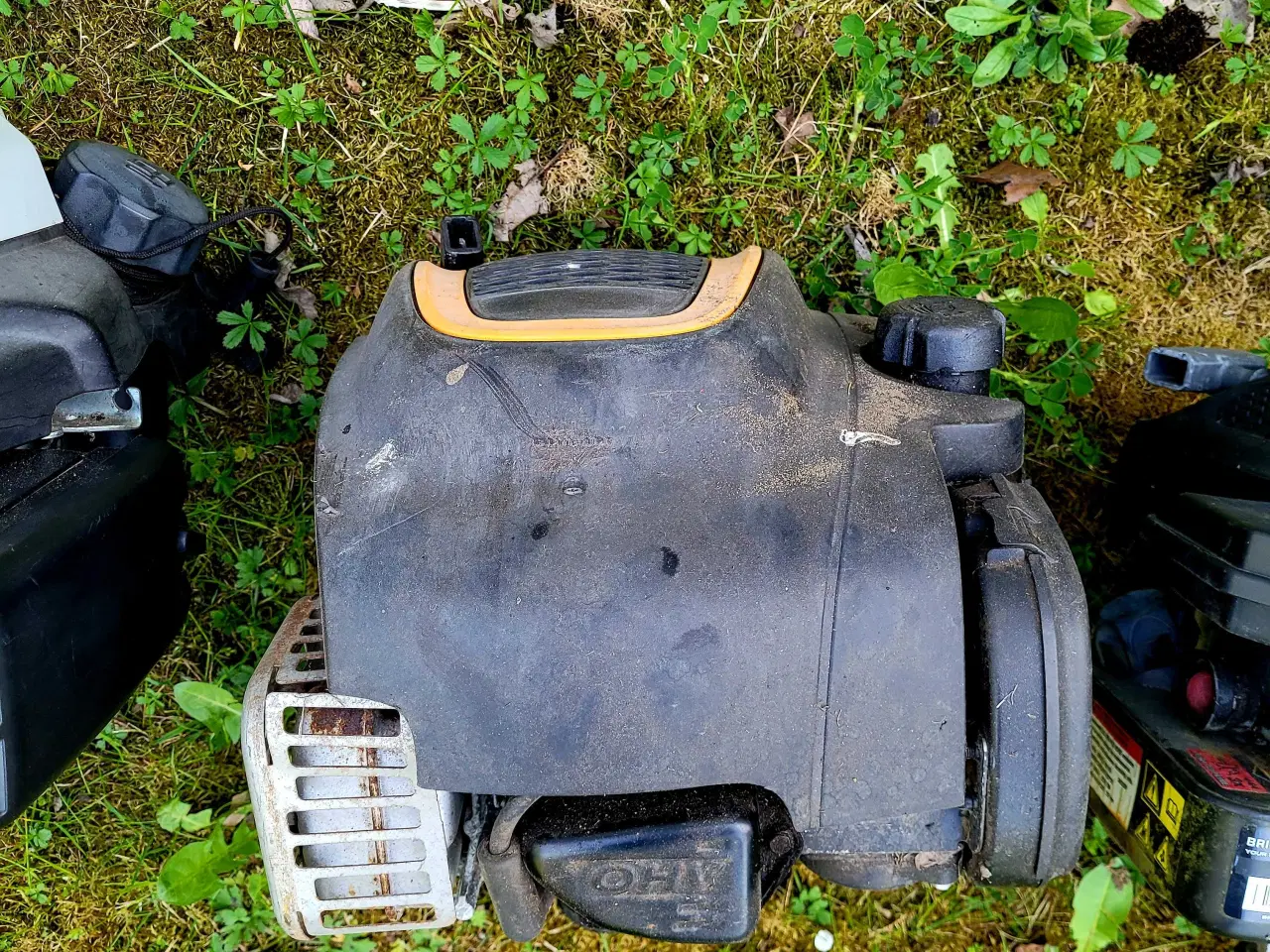Billede 3 - 5 defekte plæneklipper motor sælges 