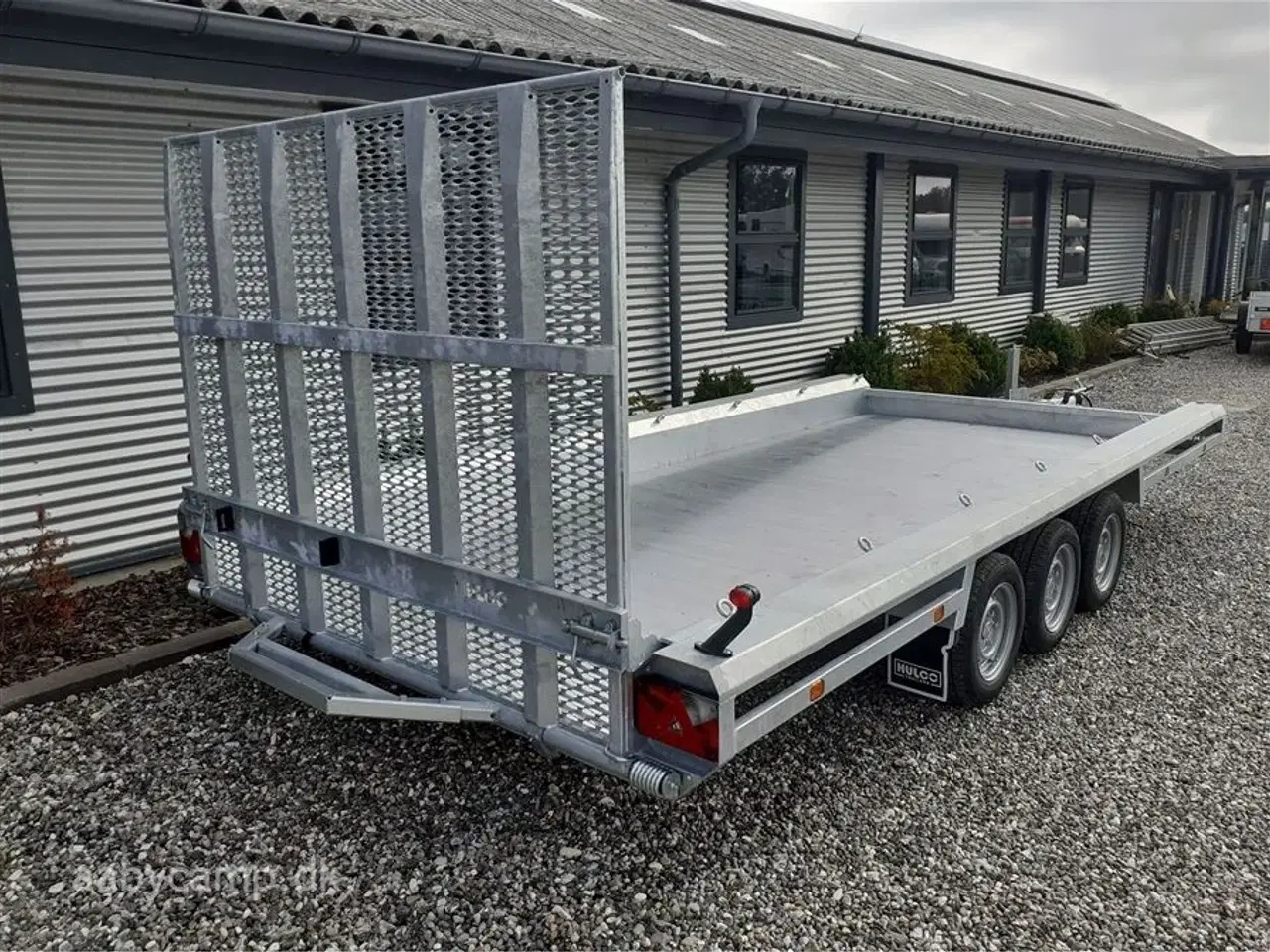 Billede 4 - 0 - Hulco Terrax 3 469x195   stærk og robust maskintrailer. 150 cm rampe. og ekstra lang lad længde. 3 aksler.