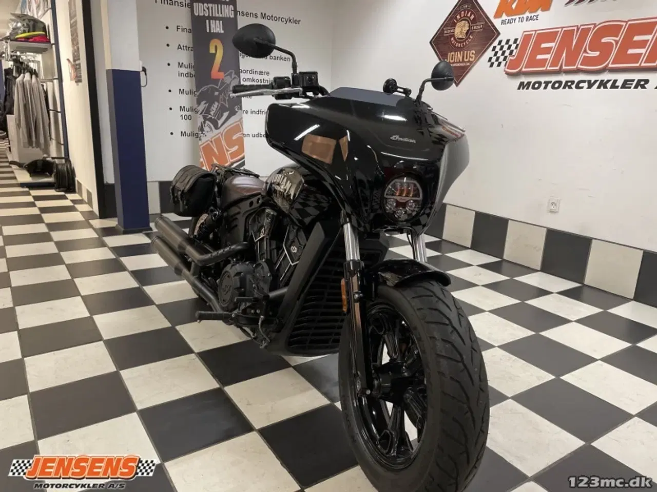 Billede 2 - Indian Scout Sixty Bobber