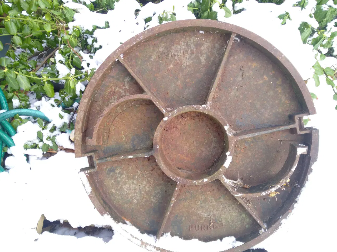 Billede 3 - kloakdæksel fra ikast