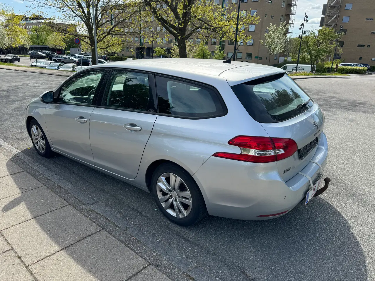 Billede 2 - Peugeot 308 1.6hdi 120hk År 2016
