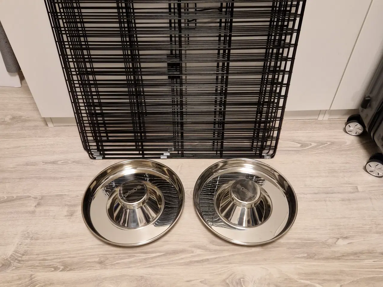 Billede 1 - Kravlegård + div.