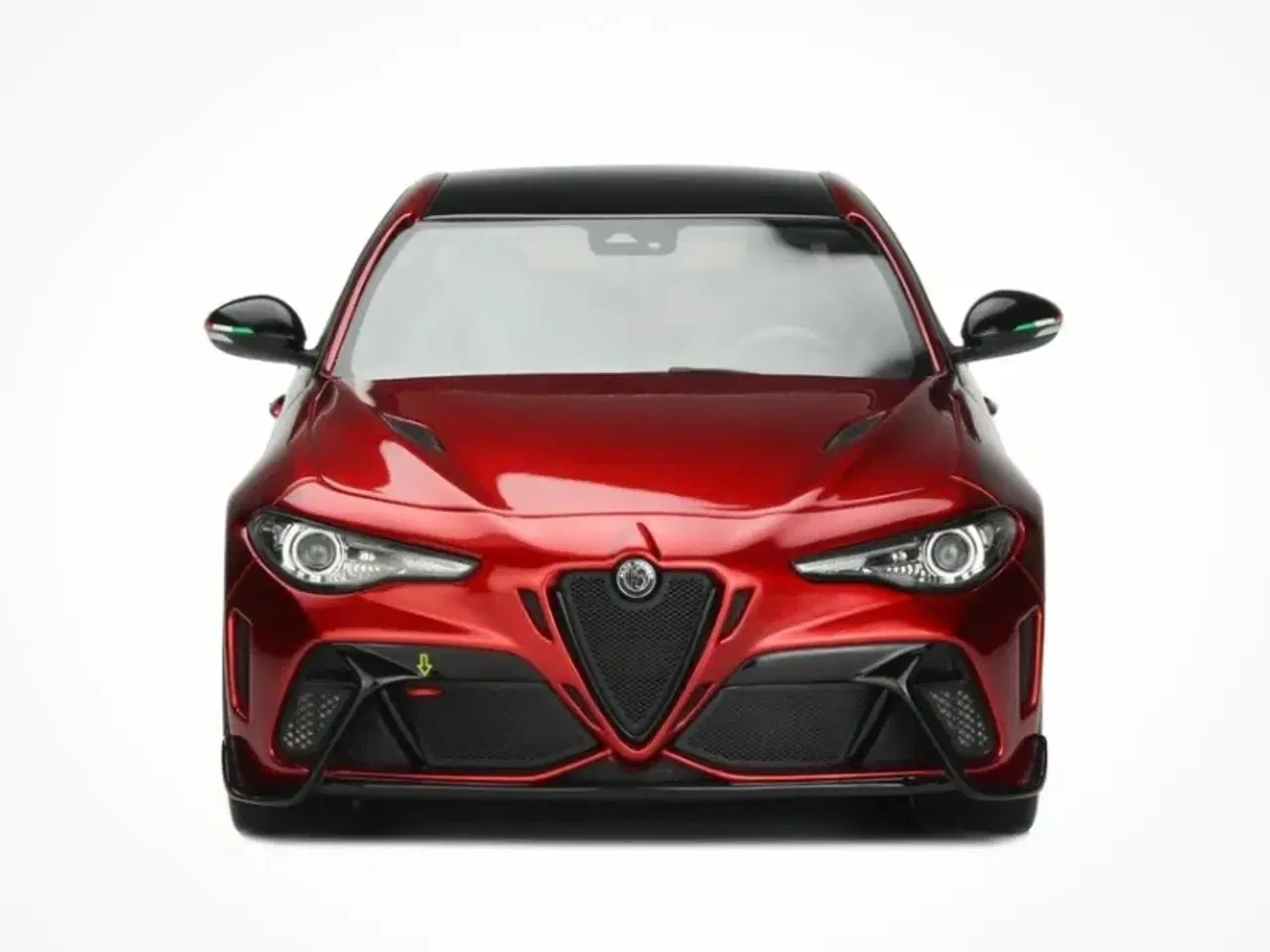 Billede 4 - 1:18 Alfa Romeo GTAm 2020