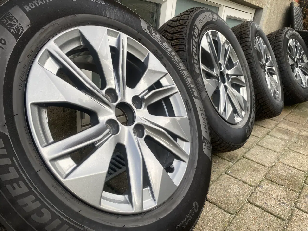 Billede 2 - Super flotte Michelin Alpine 6