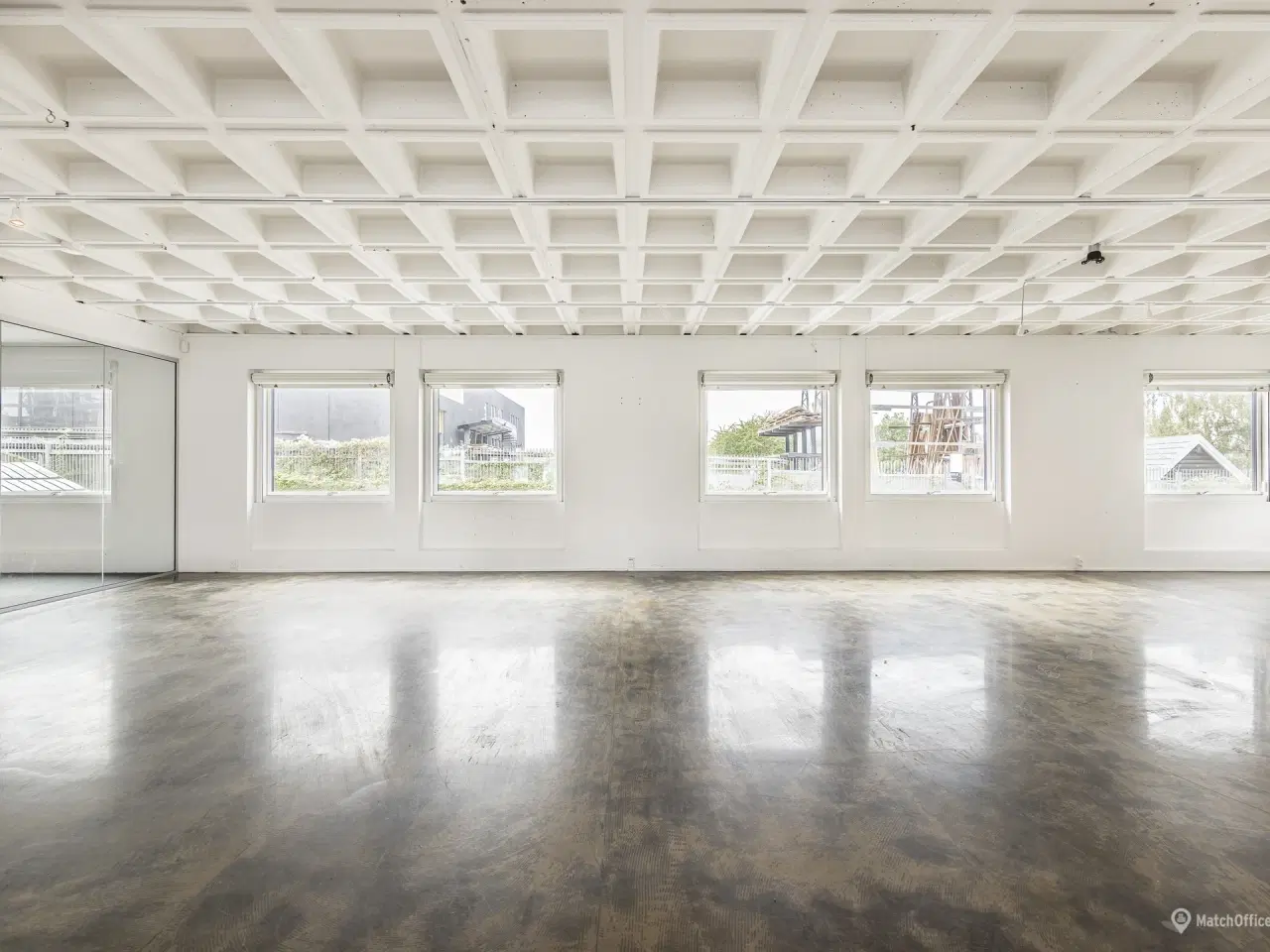 Billede 7 - Erhvervsejendom med gode optimeringsmuligheder og 80 p-pladser