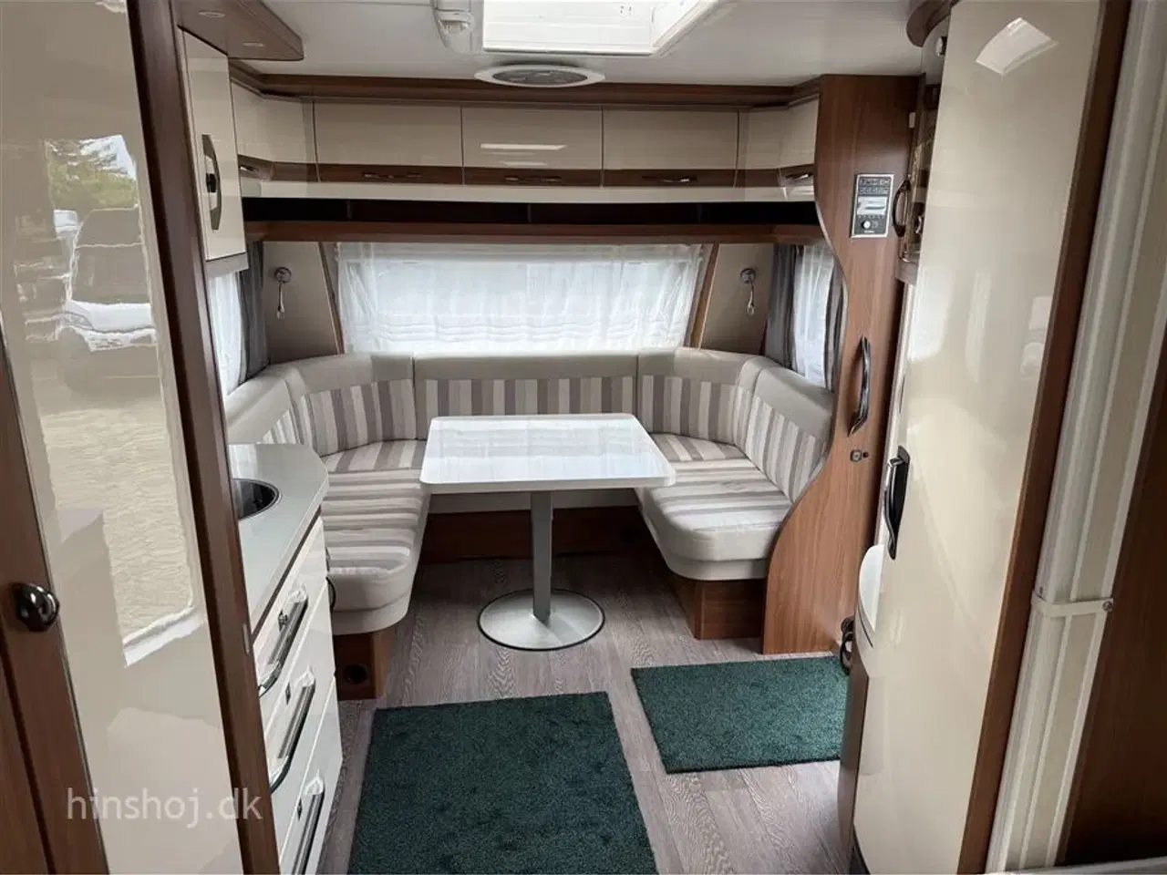 Billede 12 - 2017 - Hobby Excellent 560 WFU   Dejlig vogn med rundsidegruppe og franskseng fra Hinshøj Caravan A/S