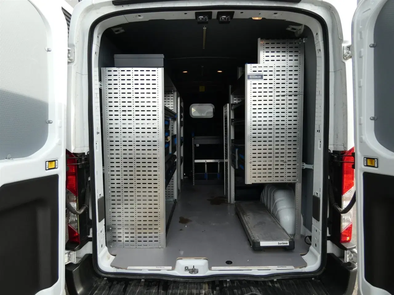 Billede 1 - Ford Transit 350 L2H2 2,0 TDCi Trend VÆRKSTEDSBIL 130HK Van Man.