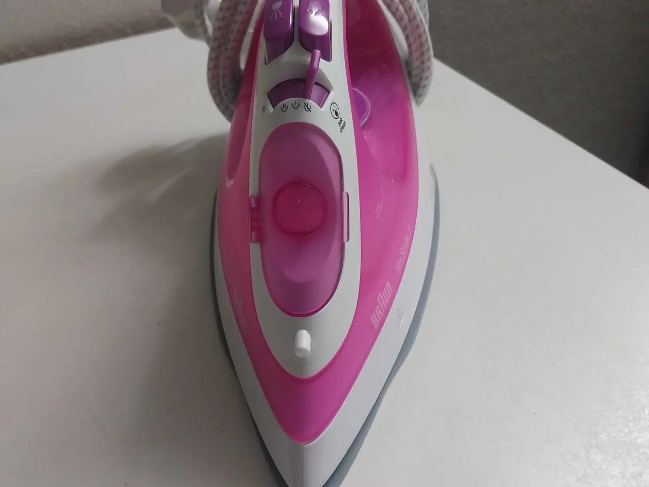 Billede 3 - Braun strygejern