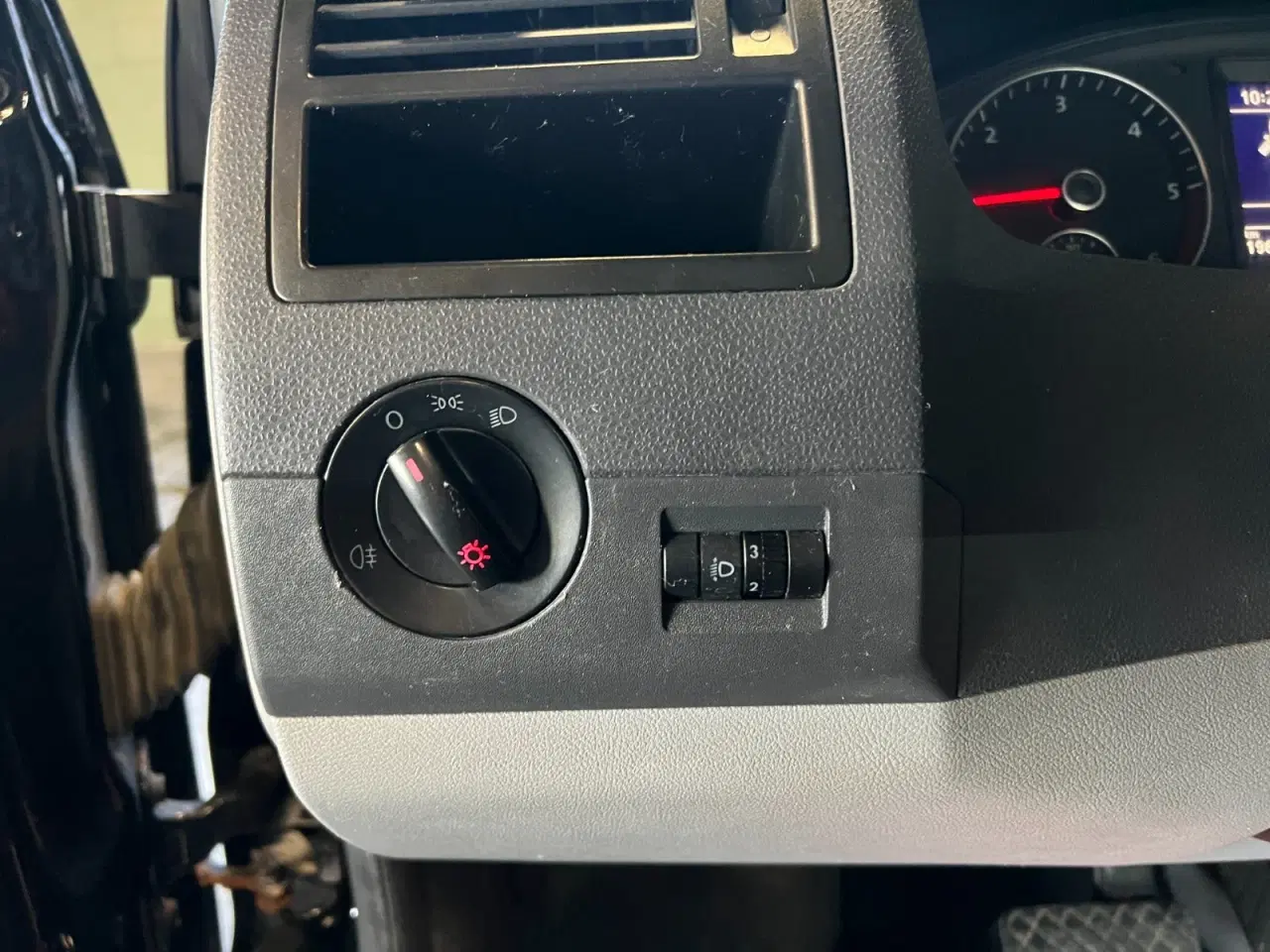 Billede 15 - VW Transporter 2,0 TDi 140 Kassevogn DSG kort