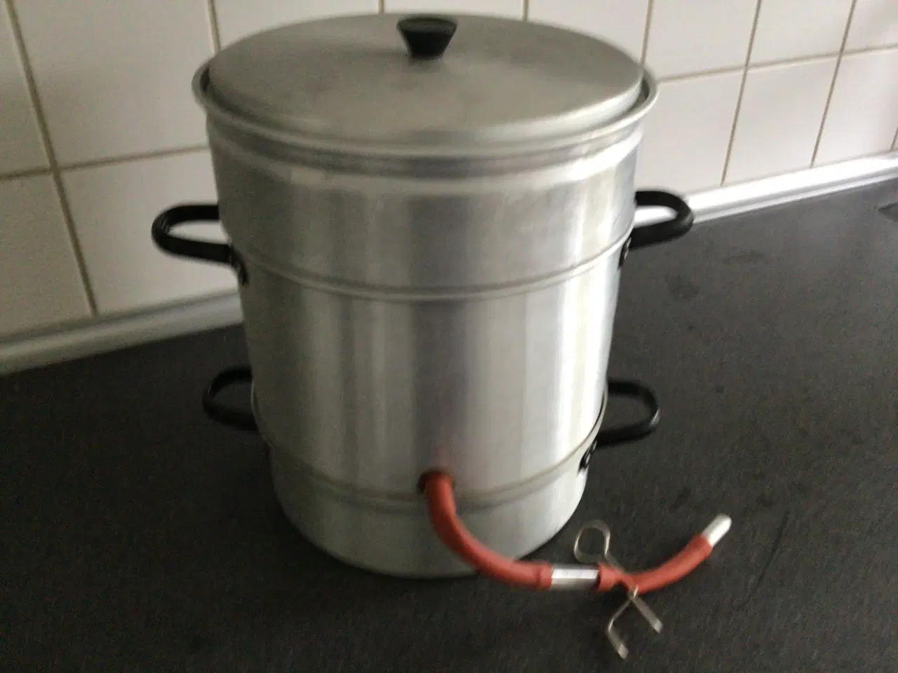 Billede 2 -  Saftkoger - god til æblesaft