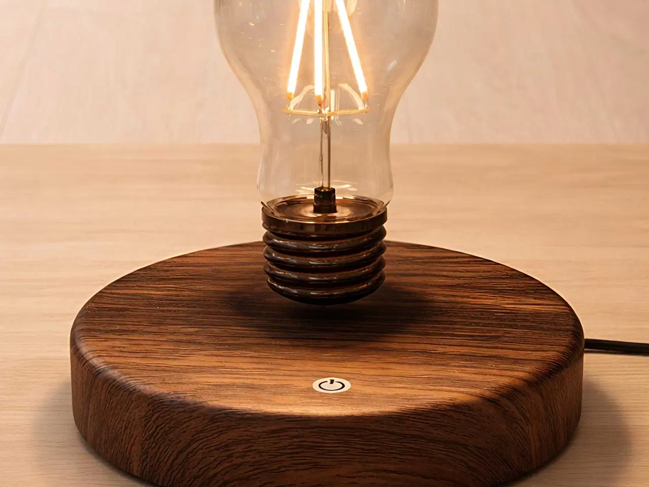 Billede 1 - Levitating Light Bulb