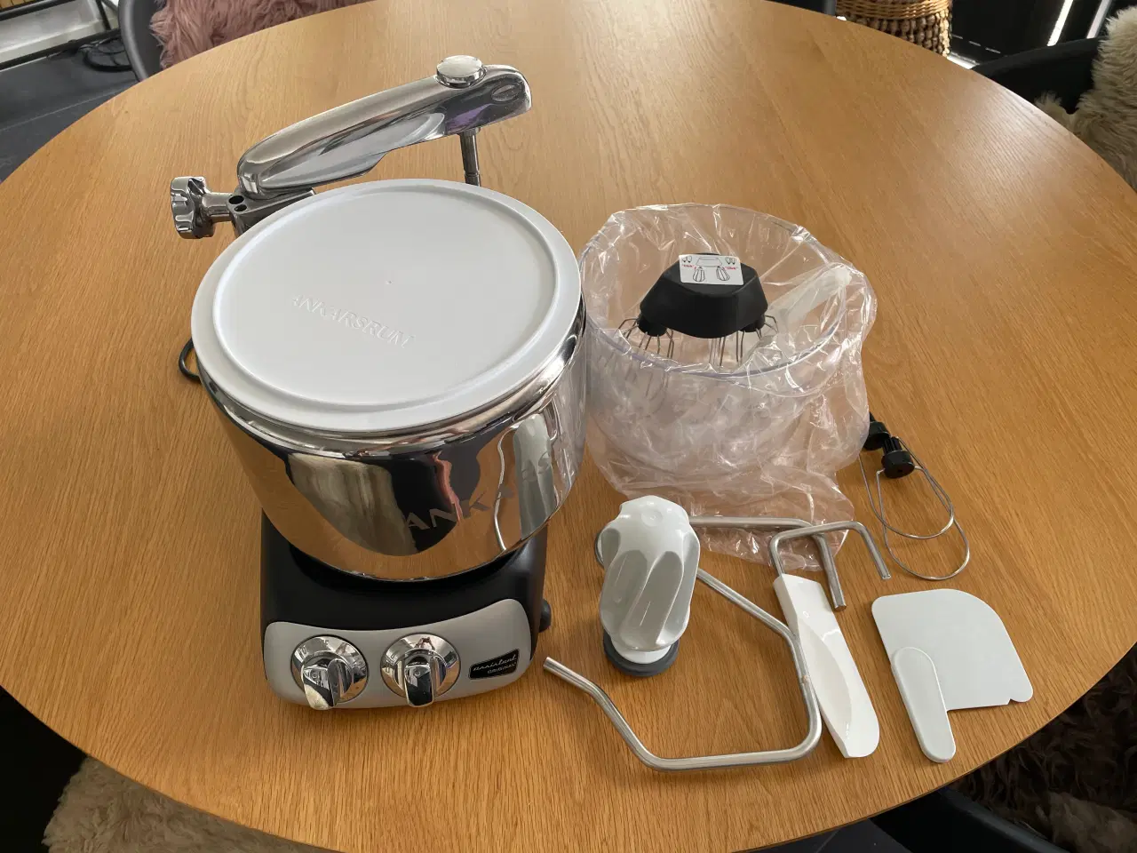 Billede 2 - Ankarsrum køkkenmaskine AKM6230 Sort