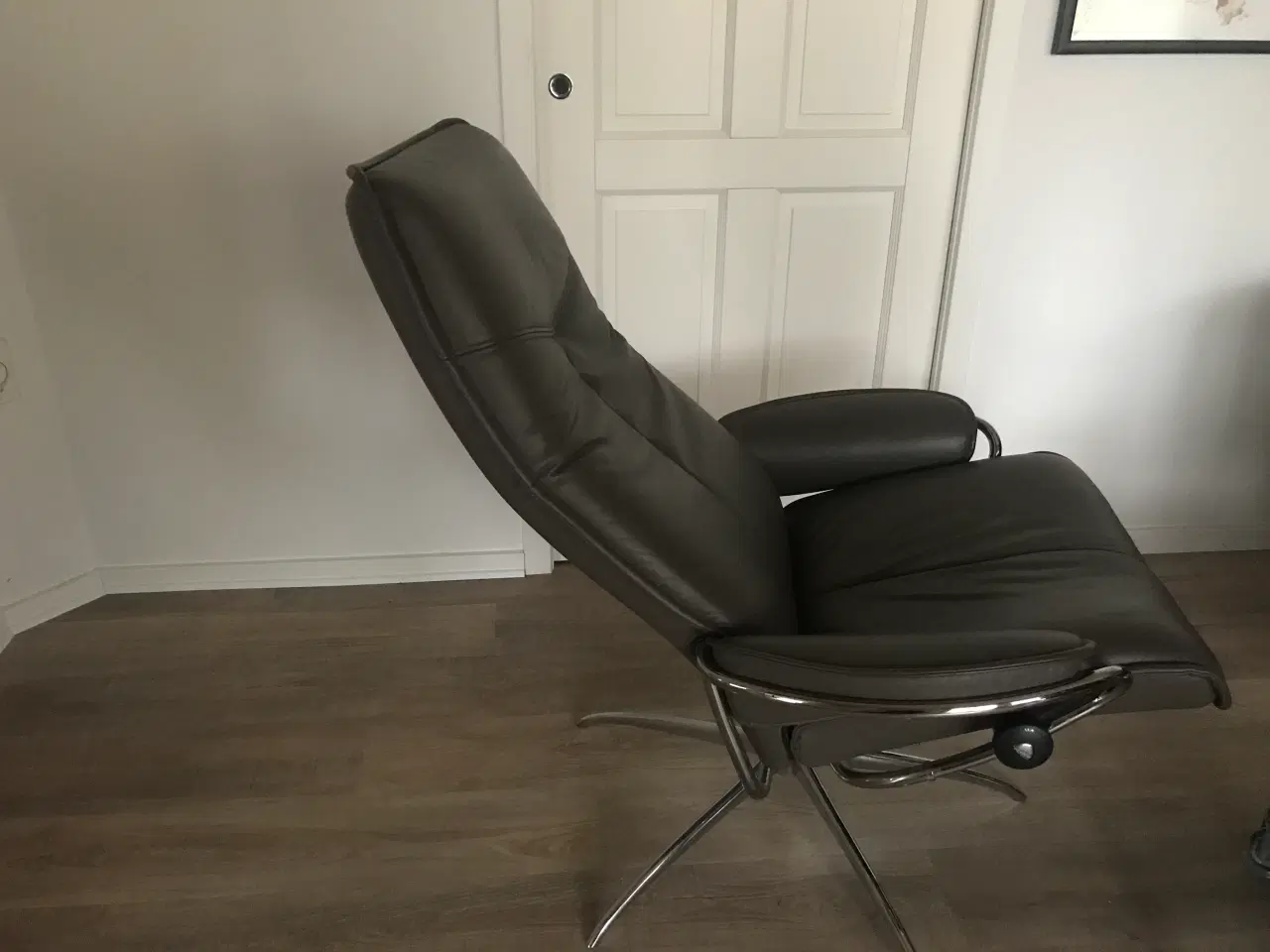 Billede 5 - Superfine læderstole, Stressless, med fodskamler