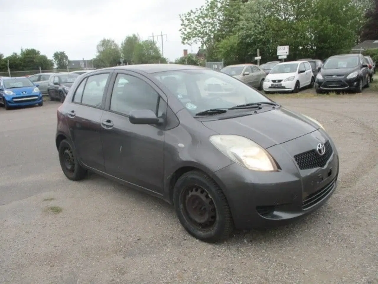 Billede 3 - Toyota Yaris 1,3 Luna