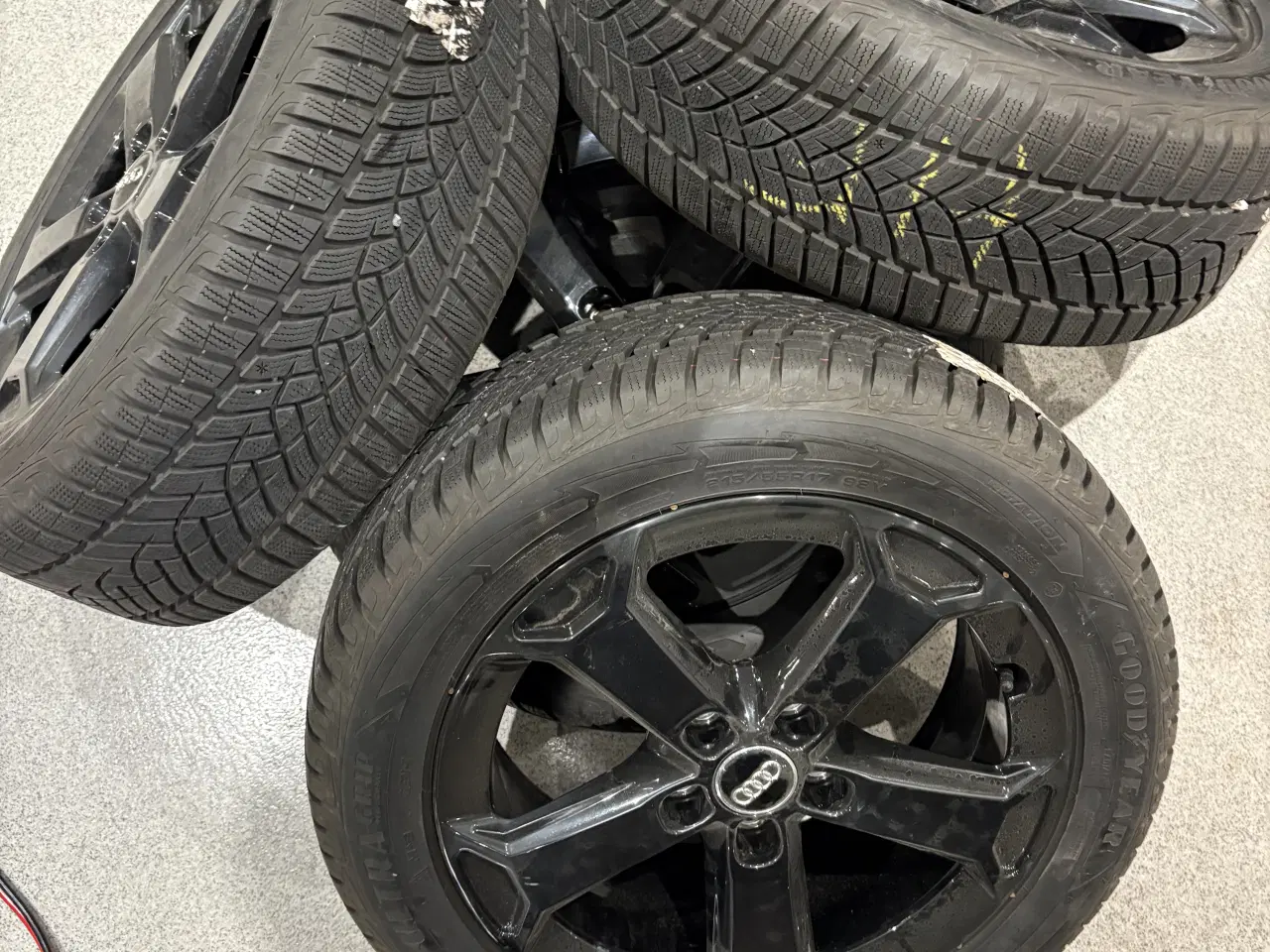 Billede 2 - Originale vinterhjul Audi Q2