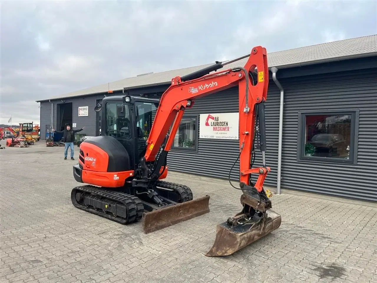 Billede 2 - Kubota Kx042-4 kipbar planer skovl