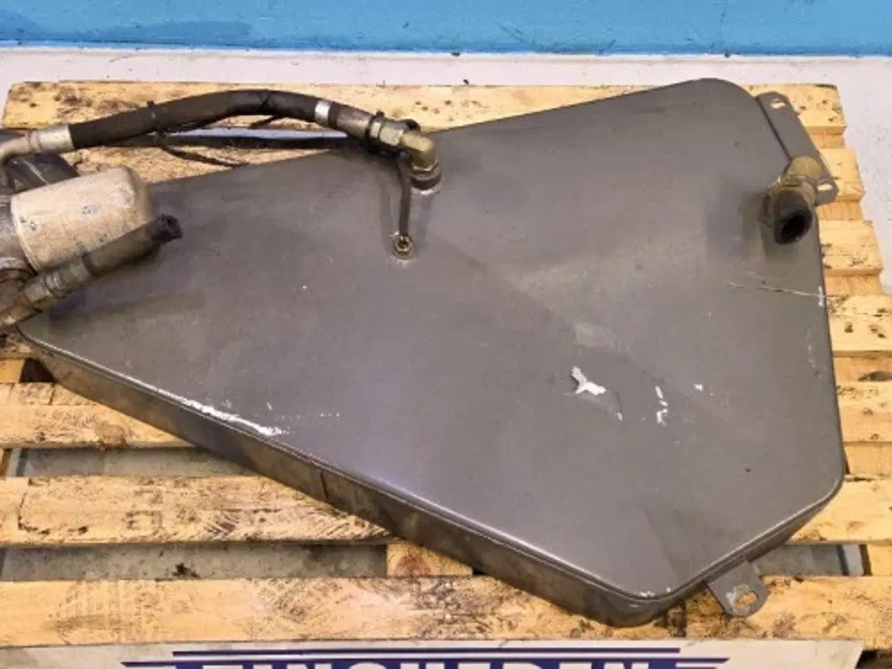 Billede 2 - Fendt 12130N Hydraulikolietank 700727373