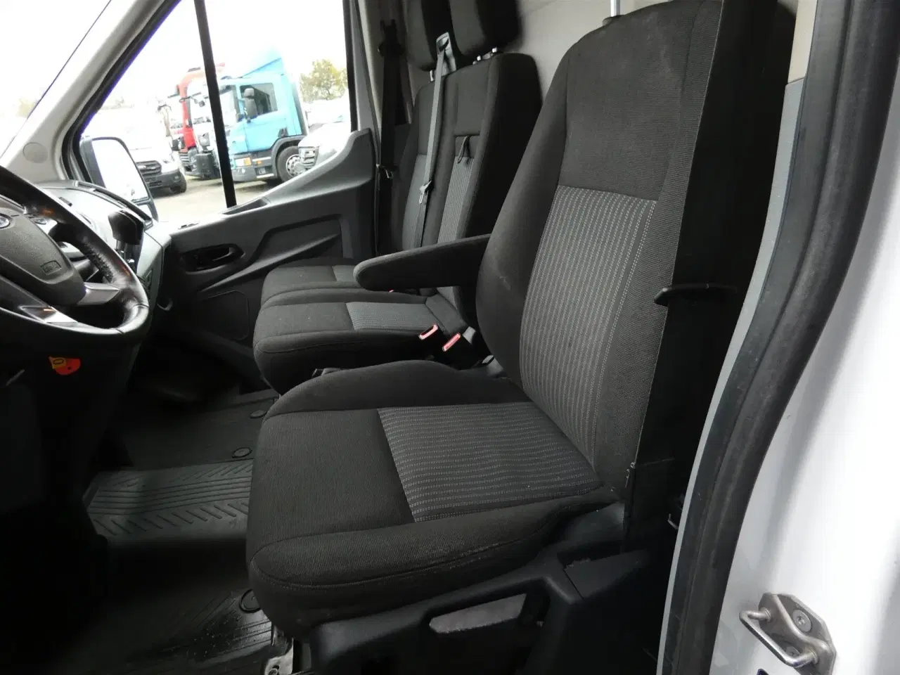 Billede 8 - Ford Transit 350 L2H2 2,0 TDCi Trend 130HK Van 6g