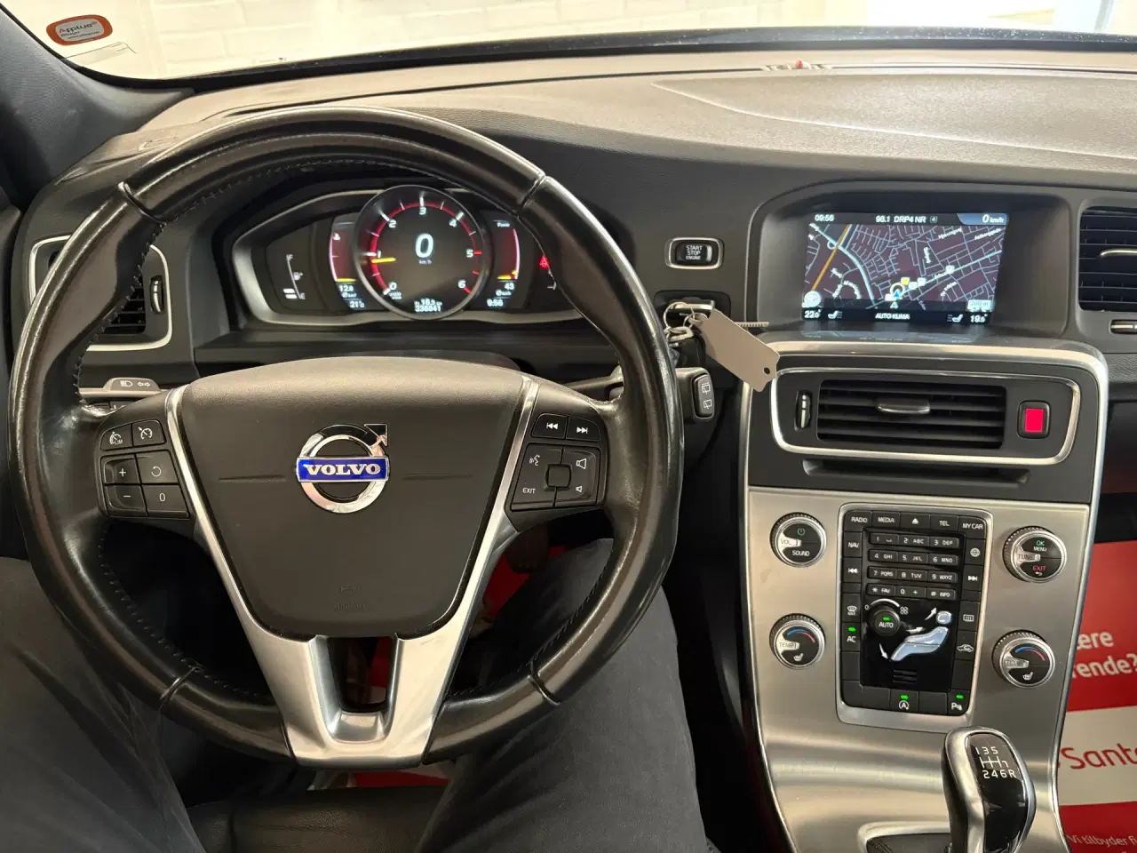 Billede 8 - Volvo V60 Cross Country 2,0 D3 Momentum 150HK Stc 6g