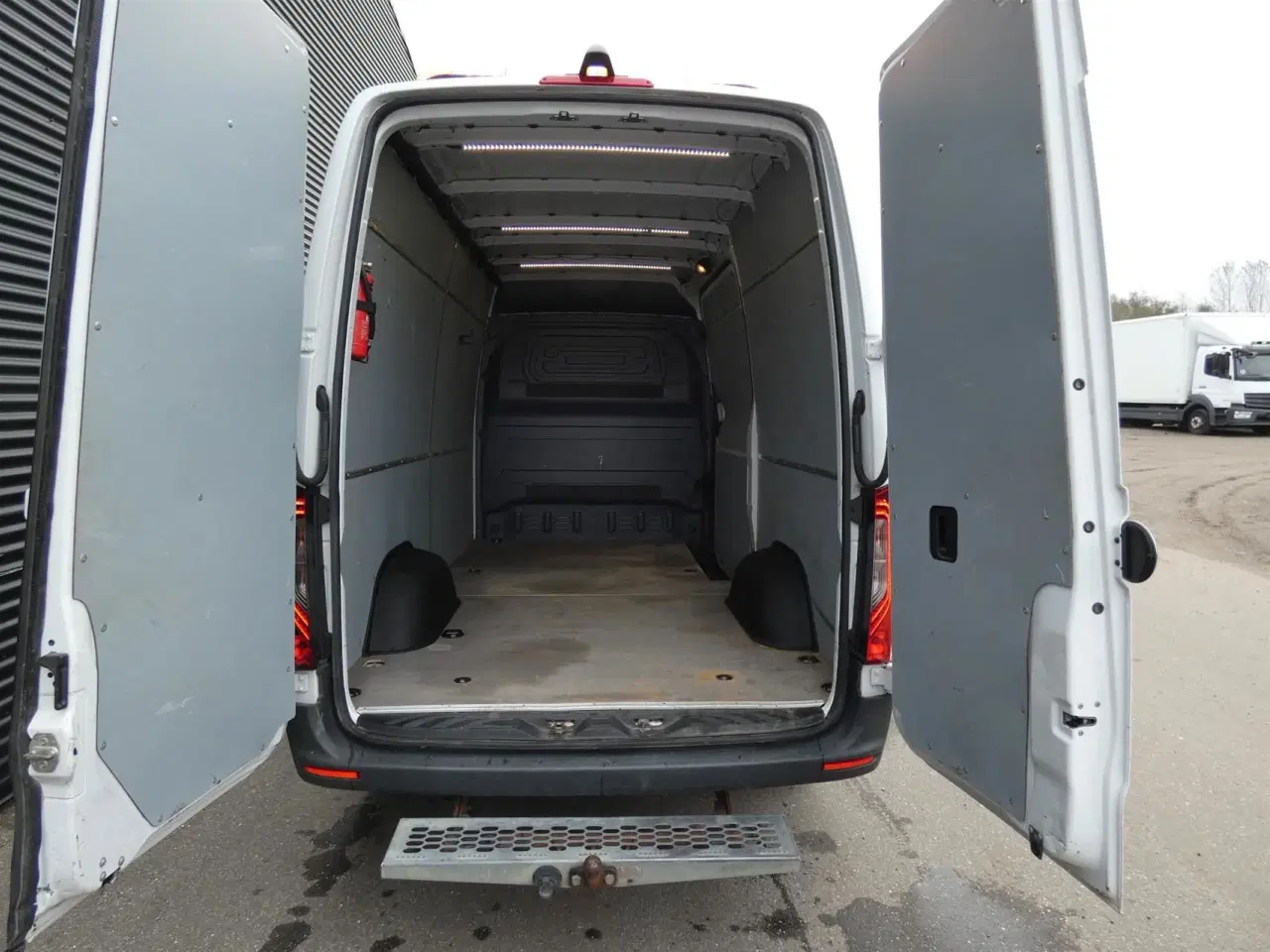 Billede 6 - Mercedes-Benz Sprinter 317 2,0 CDI A2 H2 RWD 9G-Tronic 170HK Van Aut.