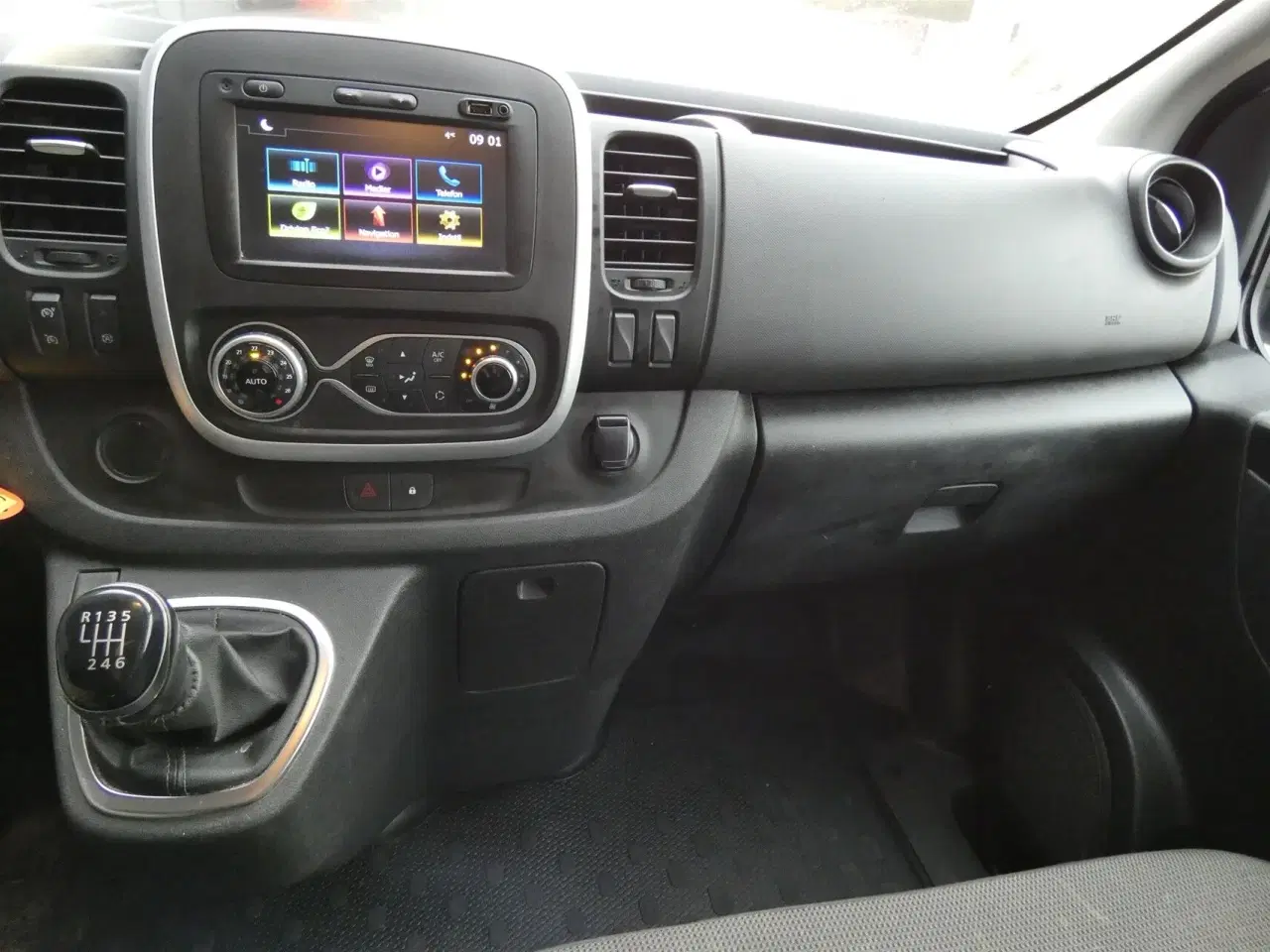 Billede 11 - Renault Trafic T29 L1H1 2,0 DCI 120HK Van 6g