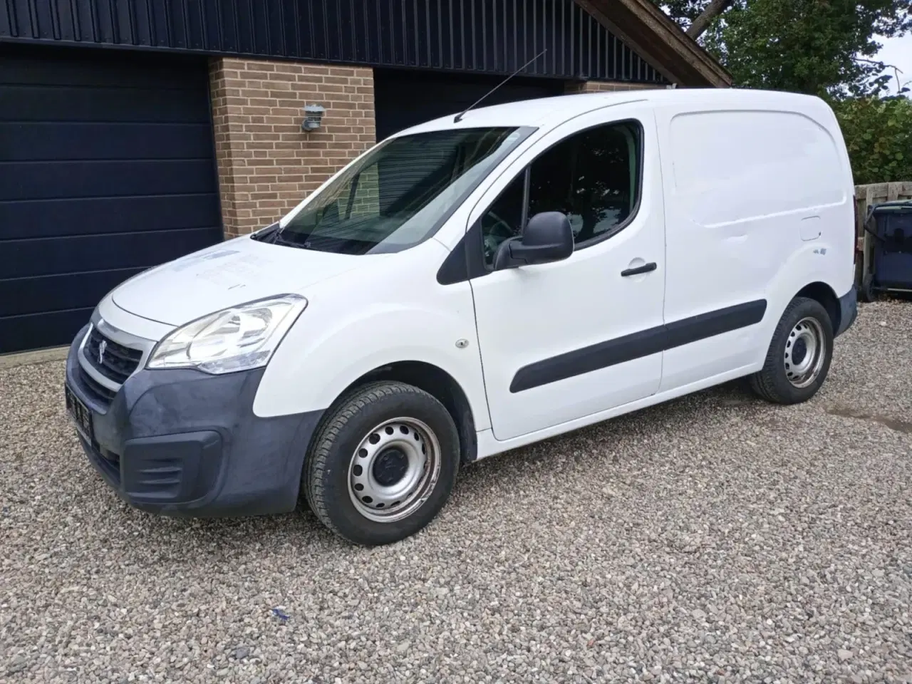 Billede 1 - Peugeot Partner 1,6 BlueHDi 100 L1 Premium Van