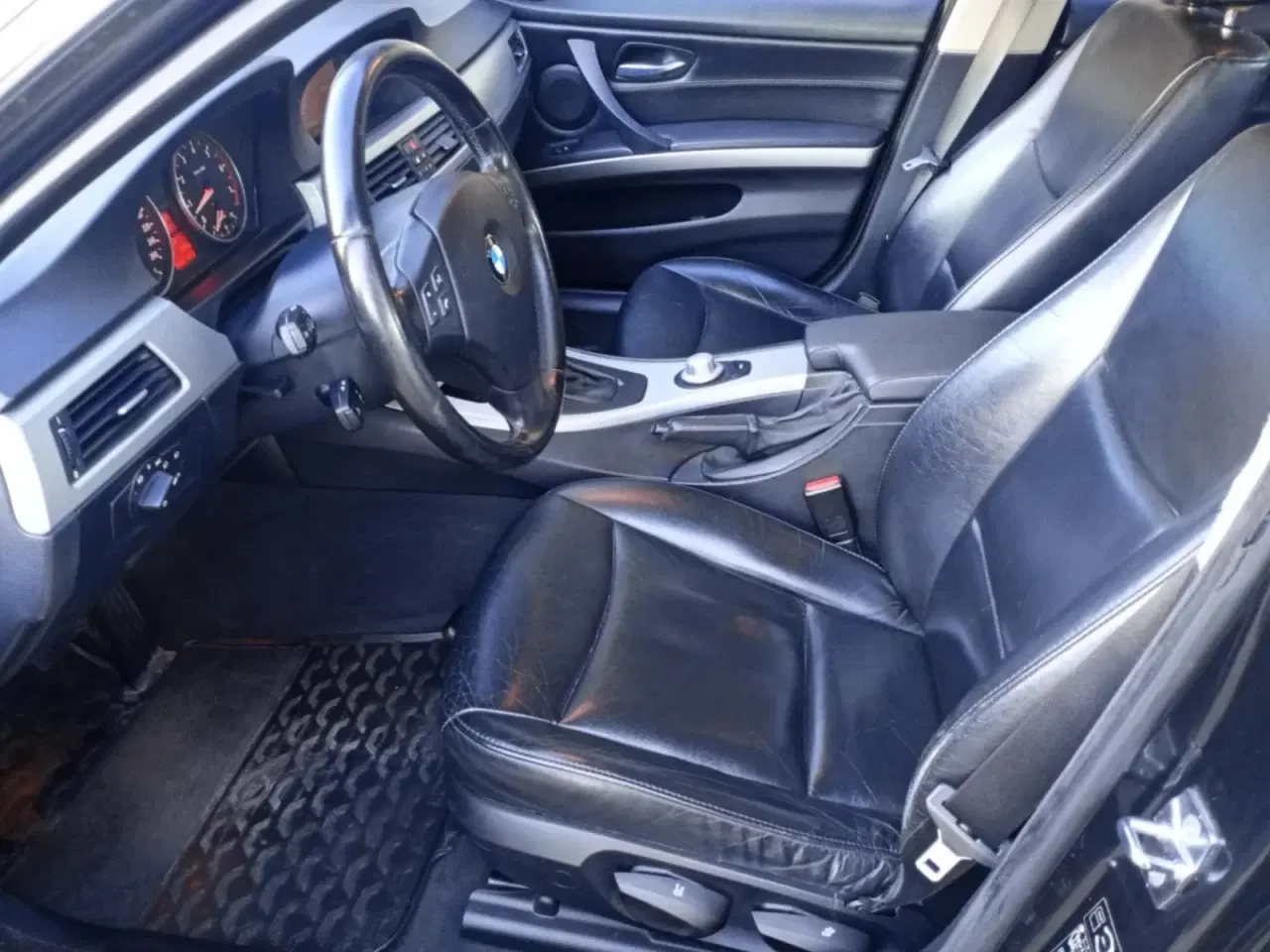 Billede 5 - BMW 330i 3,0 aut.