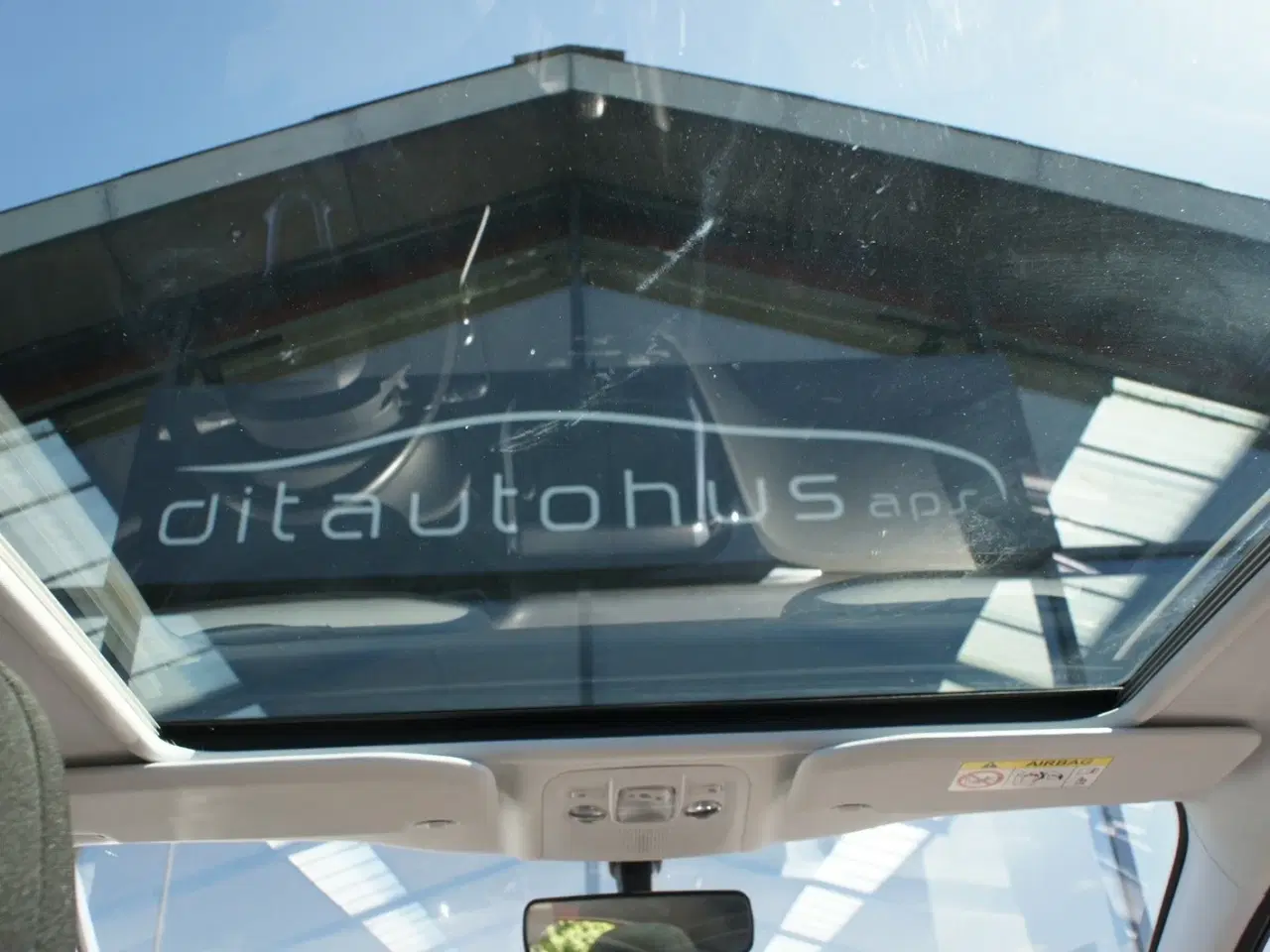 Billede 15 - Peugeot 208 1,2 e-THP 110 Allure Sky