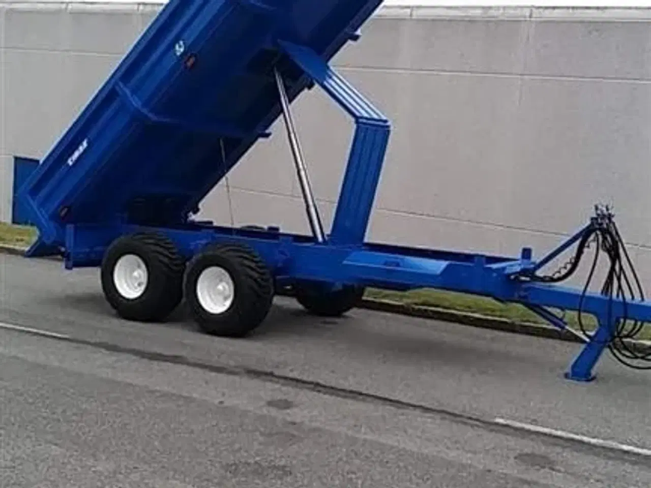 Billede 12 - Tinaz 10 tons dumpervogn forberedt til ramper
