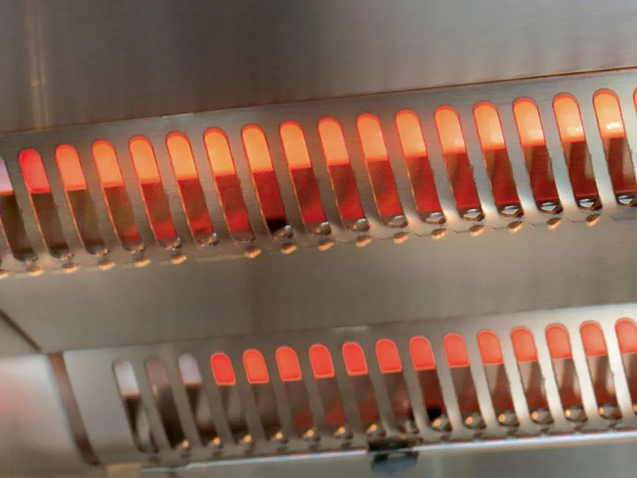 Billede 2 - Multifunktions Varmluftsovn – 3 Riste, Grill