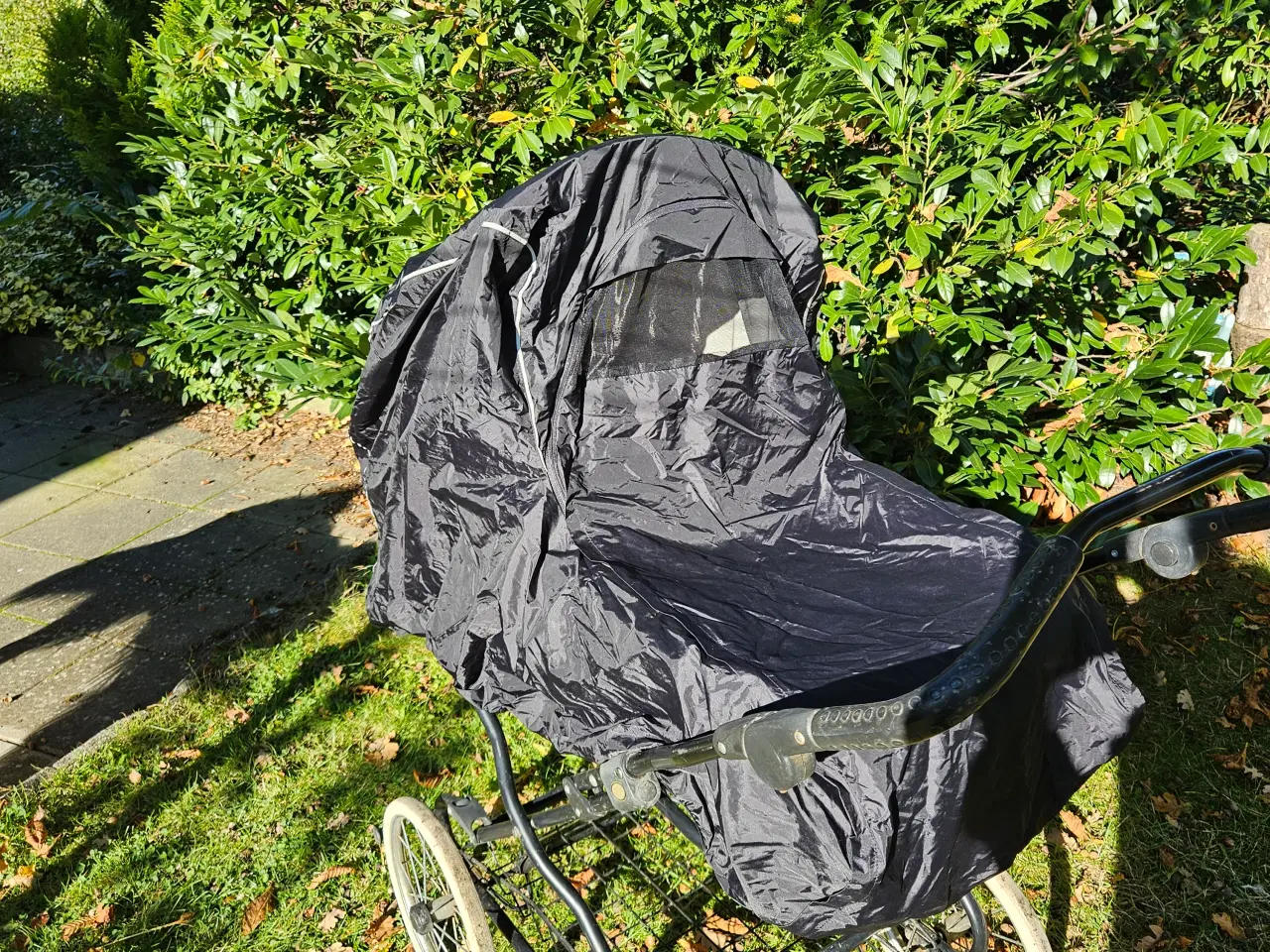 Billede 9 - Barnevogn, ældre, brugt, fungerer fint