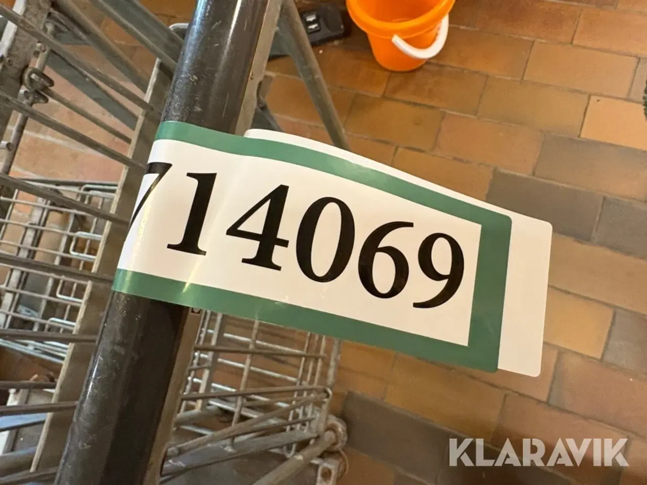 Billede 12 - Vogne 3 styk. og rullebord