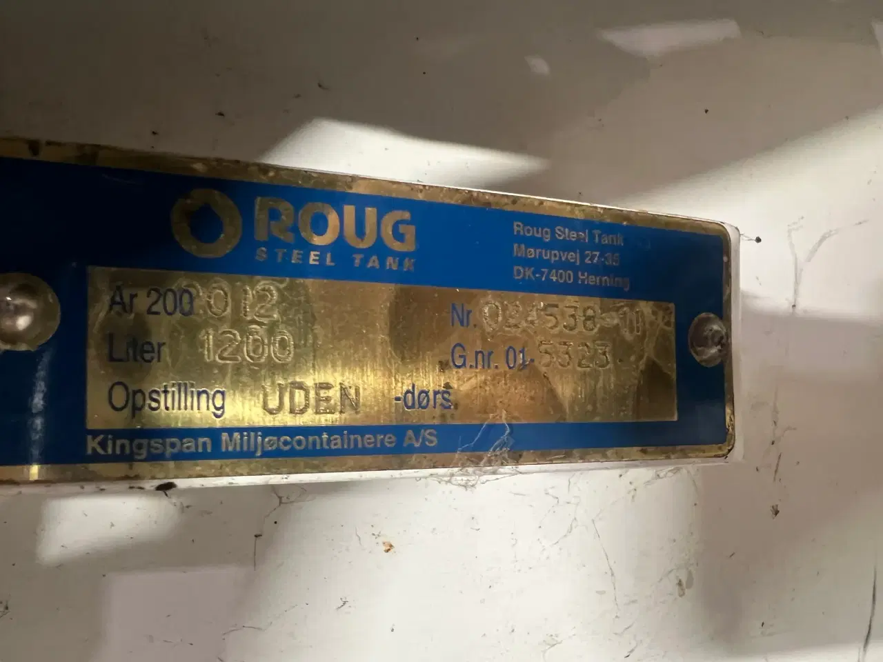 Billede 2 - Olietank med pumpe