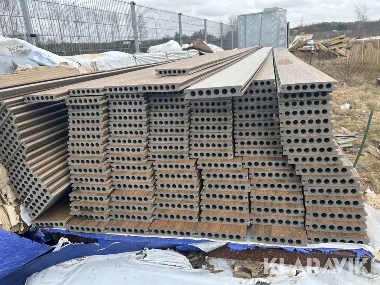 Billede 6 - Komposit terrassebrædder Kirkedal 6 meter 60styk i alt 360 meter