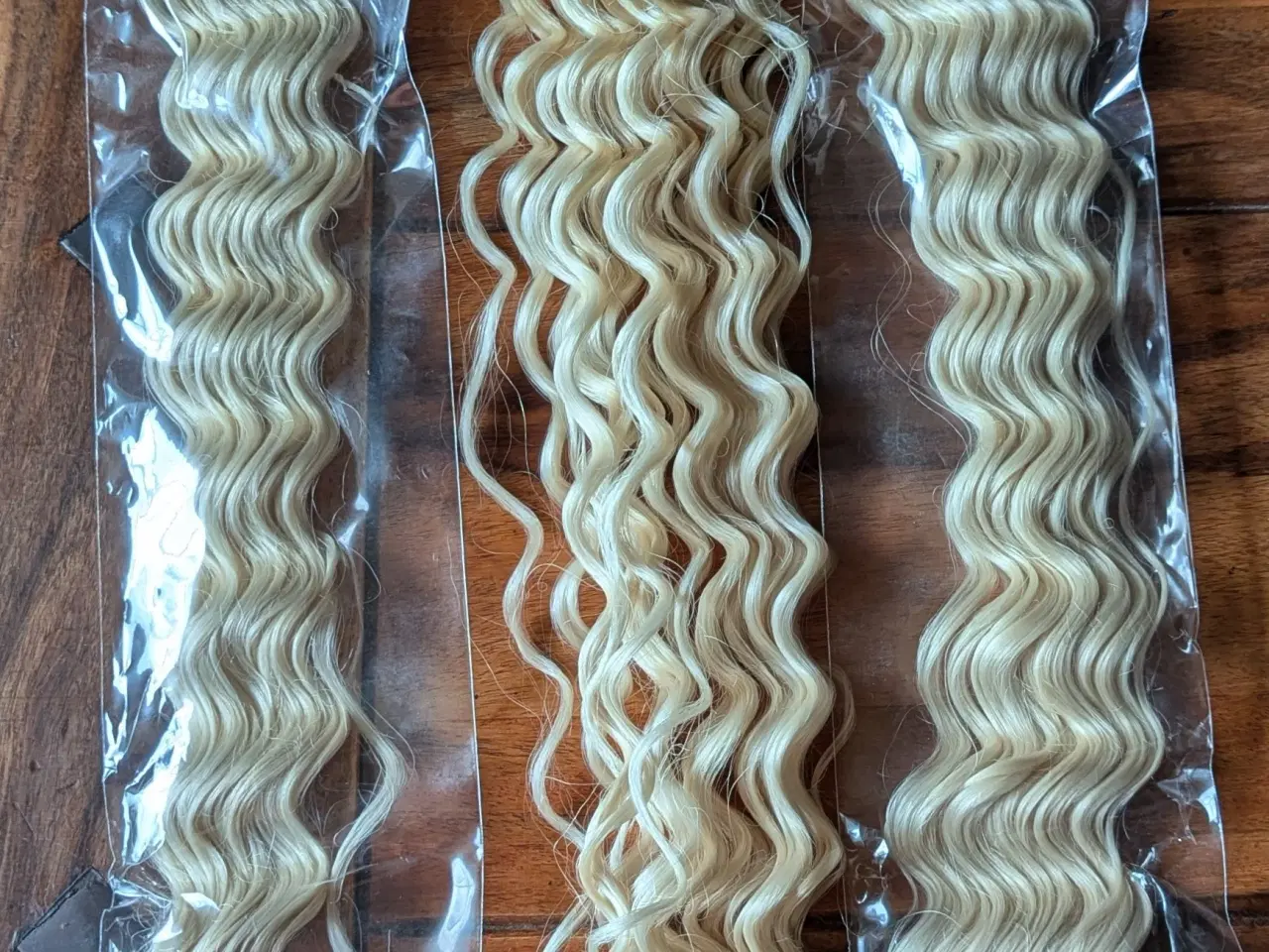 Billede 12 - 3 bundter blonde human hair deep wave 76 cm