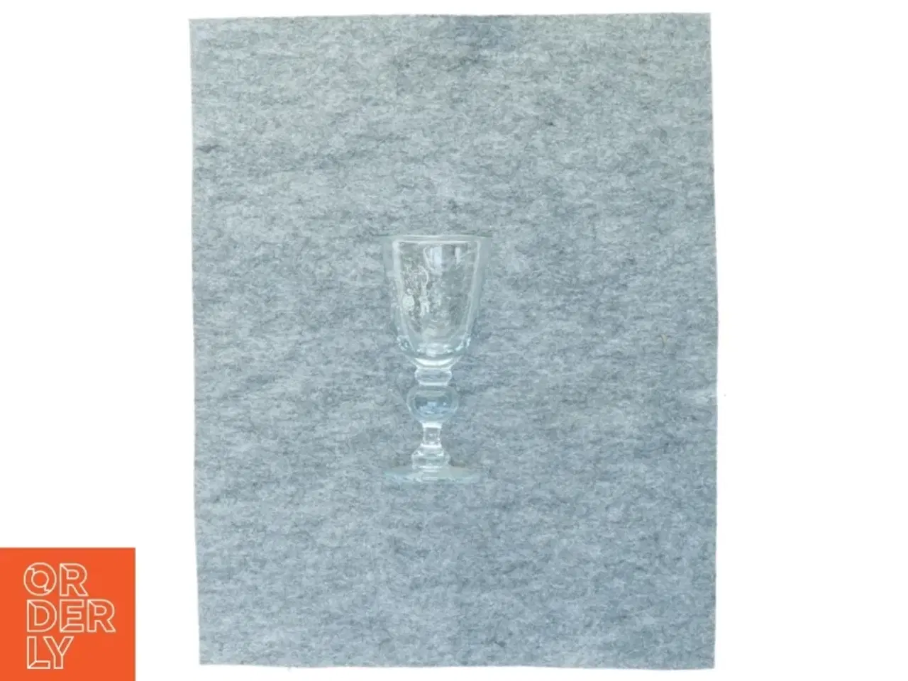 Billede 1 - Glas med H. C. Andersen motiv (str. 18 cm )