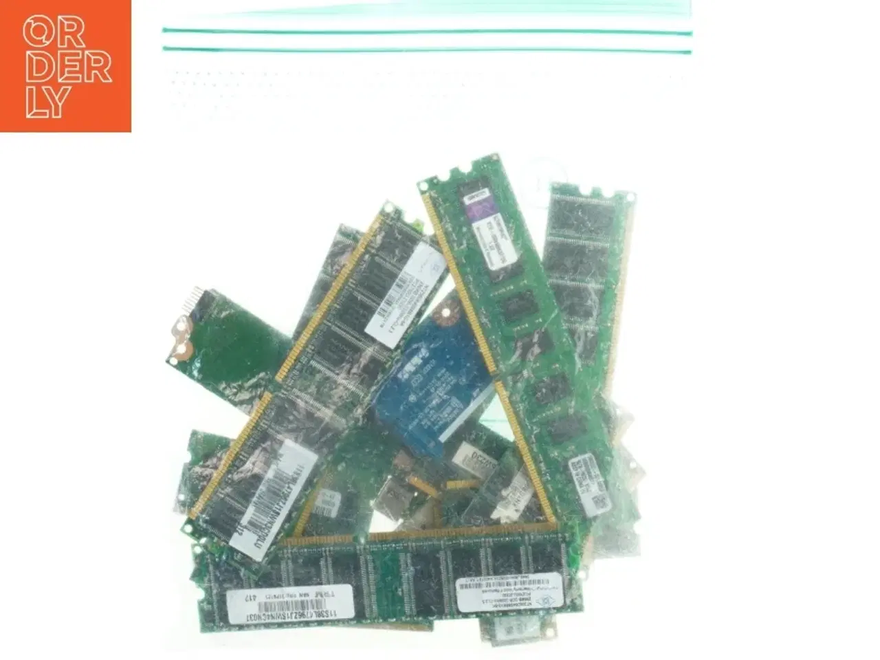 Billede 1 - Samling af computerkomponenter (str. 17 dele)