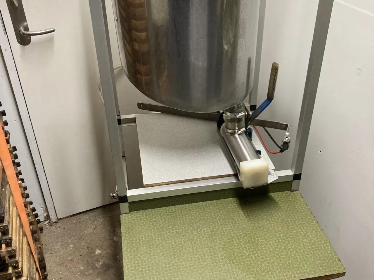 Billede 7 - Tappemaskine på trykluft til honning