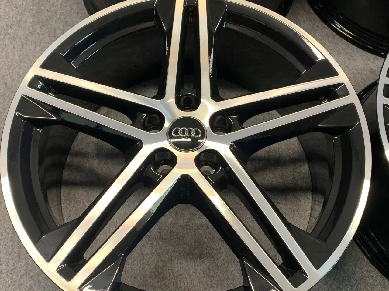 Billede 5 - AUDI Q5 80A 8Jx20 ET 39 5x112