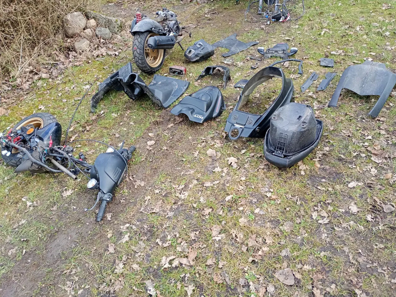 Billede 2 - Dele til Motocr hot 50/Big Max sælges