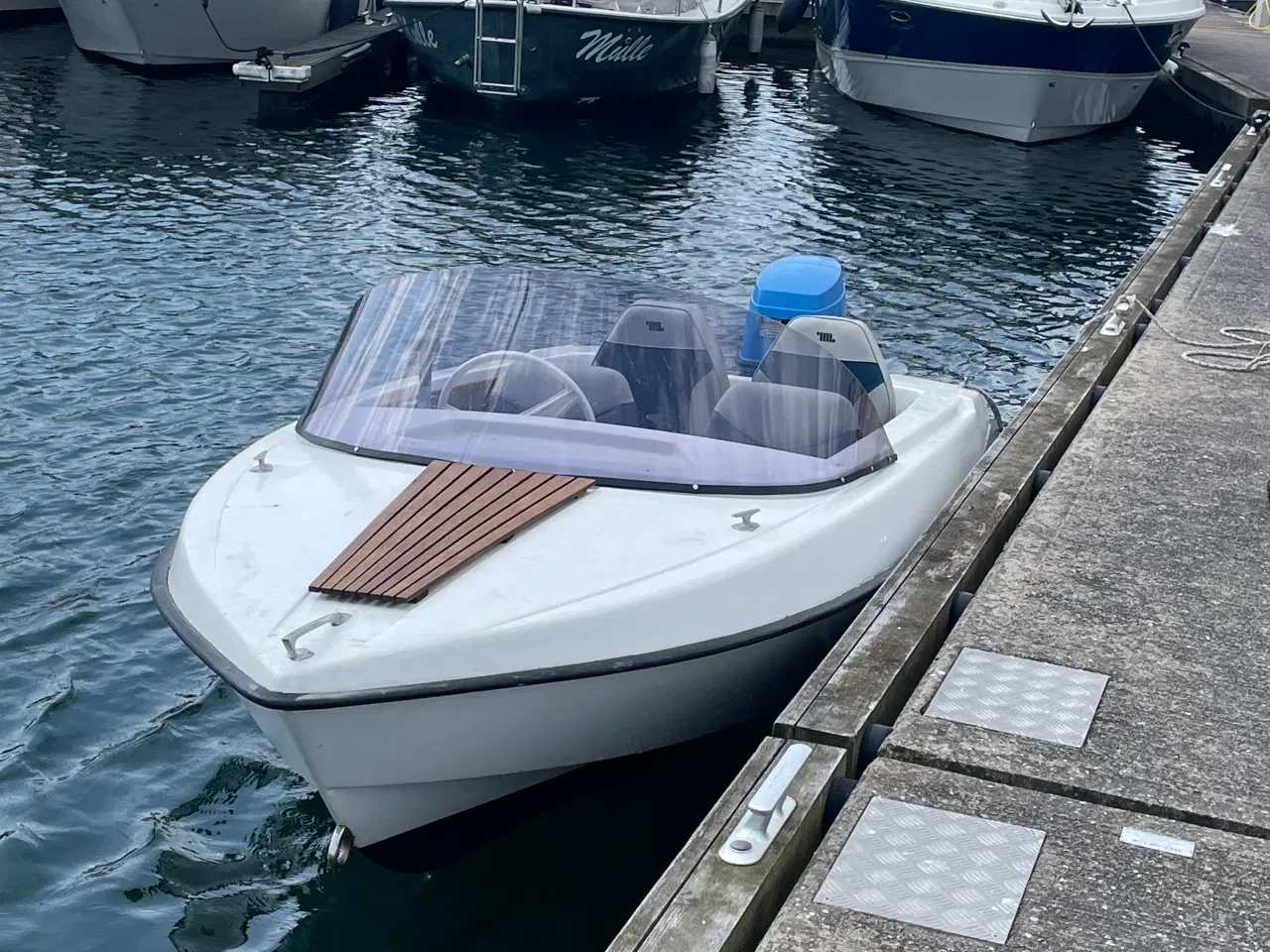 Billede 4 - Speedbåd Med Yamaha 40Hk Racing Motor 