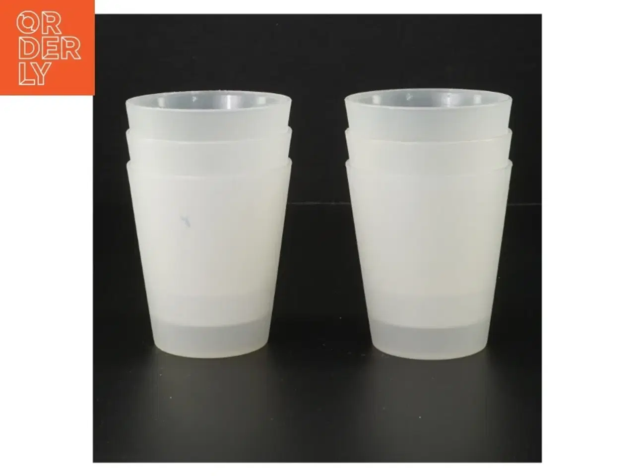 Billede 1 - Sæt med 6 plastikkrus (str. 6 styk. ø. 8 cm)