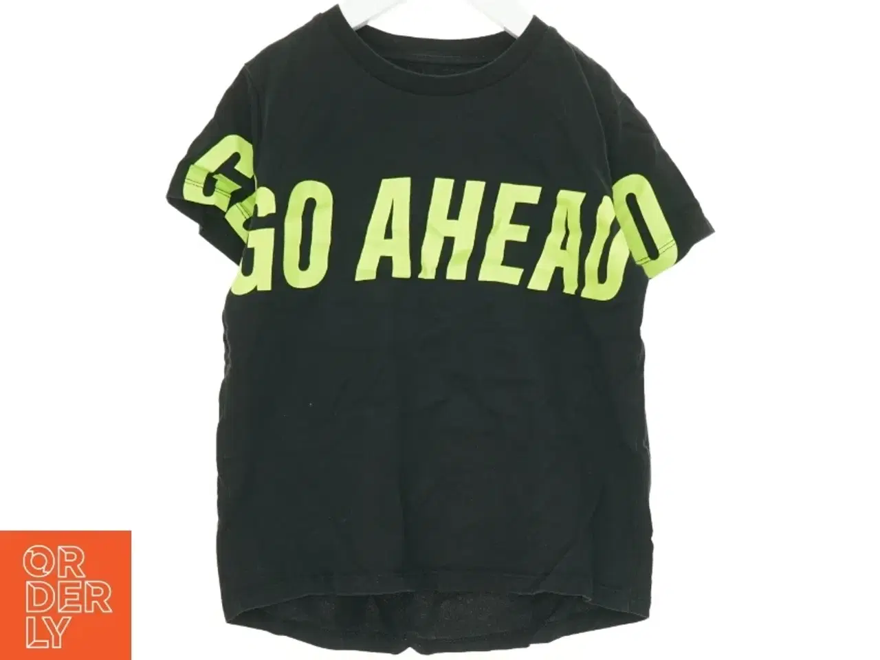 Billede 1 - T-Shirt (str. 116 cm)